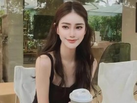 据相关资料显示,结石姐分享乳腺癌手术照片 躺在病床上满脸憔悴