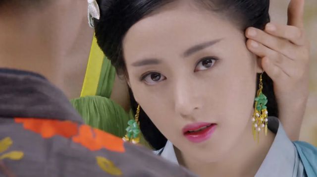 富拓外汇播报 可能你也遇到过,黑魔仙“小月”扮演者周娇公开讨债:诚信何在?